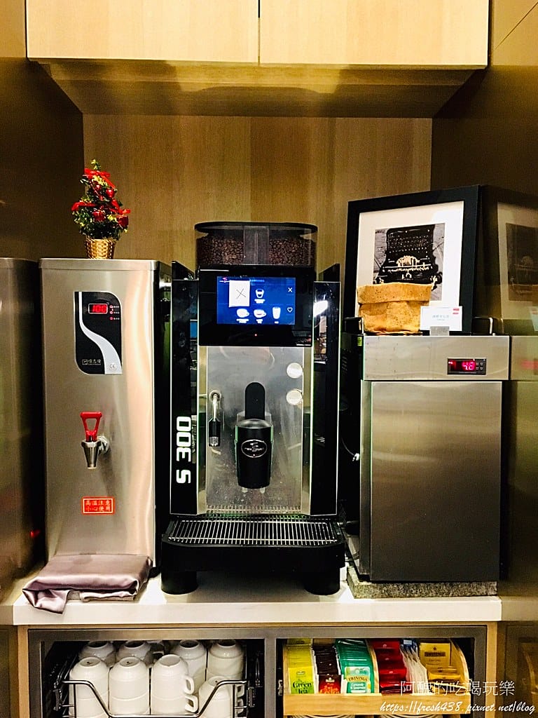 【林口美食】亞昕福朋喜來登酒店-宜客樂西餐廳,半自助百匯吃到飽,主餐可打包,食材超豐盛! - 第61張圖 53
