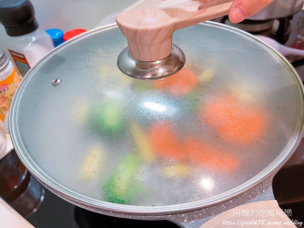 台灣搵醬-胡麻豆乳醬、海鮮五味醬,完成呈現雞絲蕎麥涼麵、蔥蛋中卷,家家必備的沾醬!! - 第32張圖 29