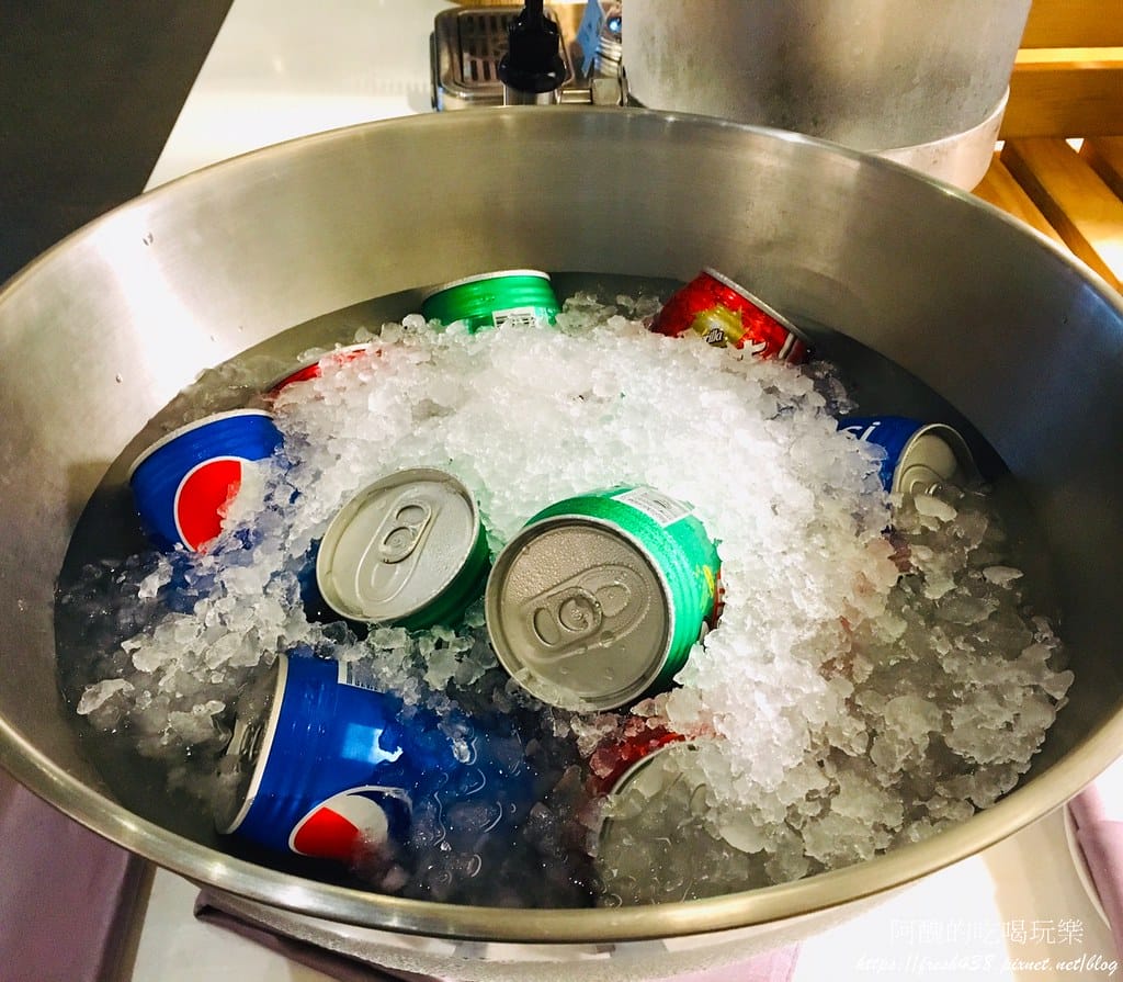 【林口美食】亞昕福朋喜來登酒店-宜客樂西餐廳,半自助百匯吃到飽,主餐可打包,食材超豐盛! - 第63張圖 55