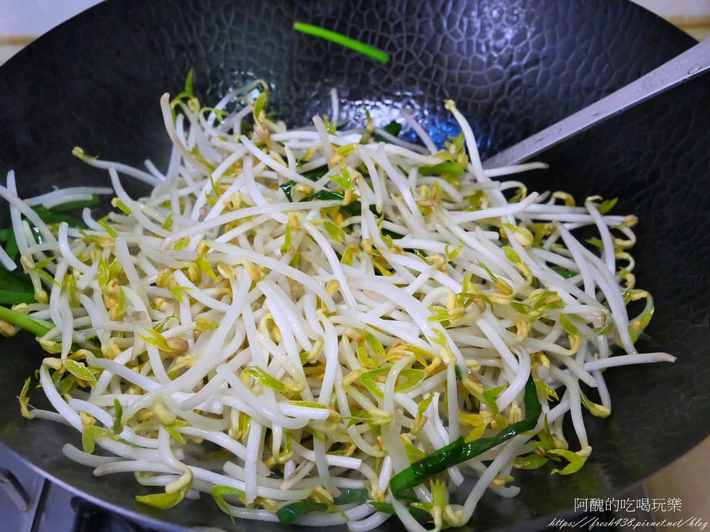 【素食料理】韭菜炒豆芽,2分鐘上桌,脆口又鮮甜。 - 第7張圖 P1019629