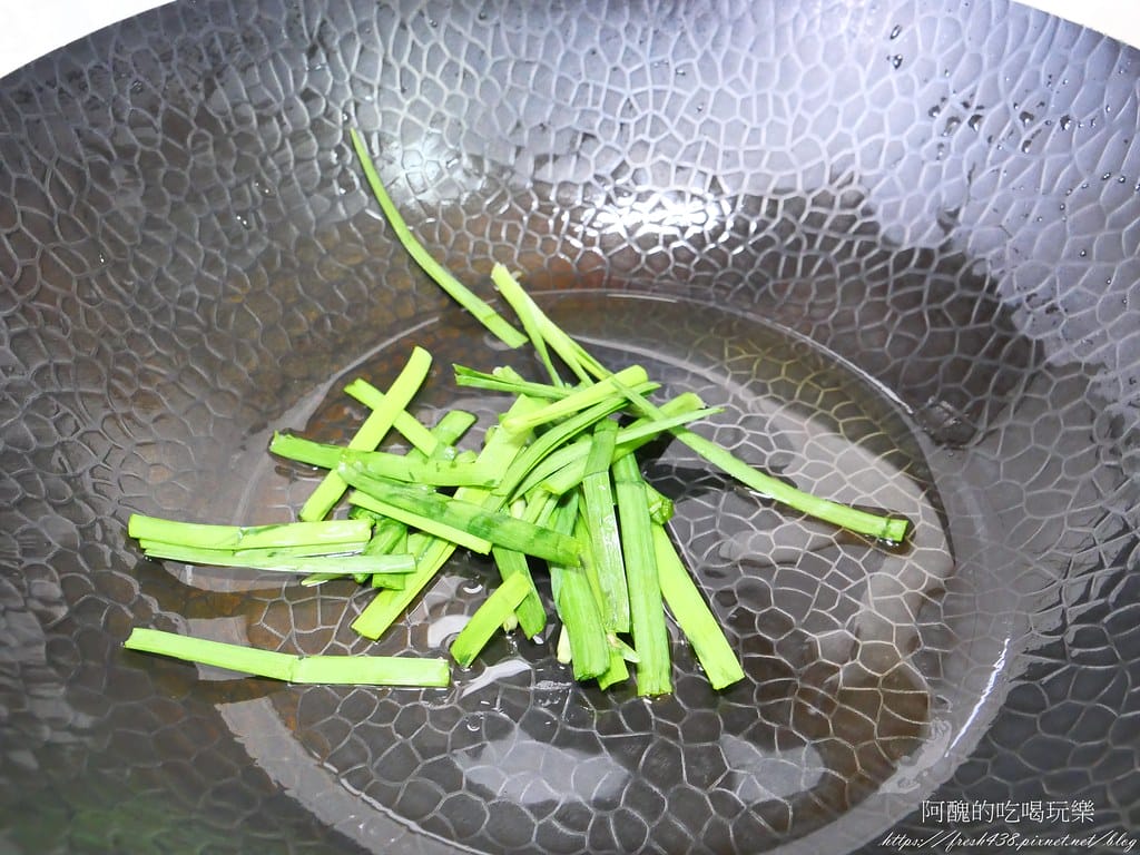 【素食料理】韭菜炒豆芽,2分鐘上桌,脆口又鮮甜。 - 第5張圖 P1019627