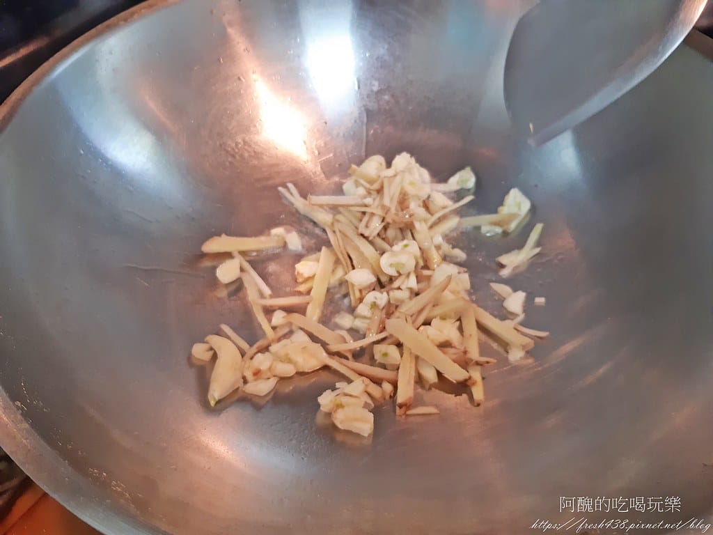 【素食料理】清炒桂竹筍,低卡瘦身,豐富的酪胺酸還能給您好心情。 - 第7張圖 20230124_125428
