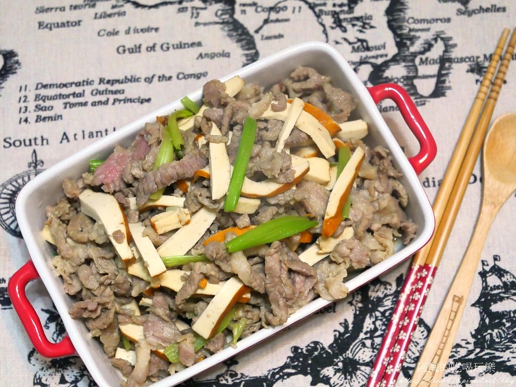 豆干炒肉絲,只要一個小技巧,提升香氣,清爽健康又下飯。 - 第15張圖 P1019946