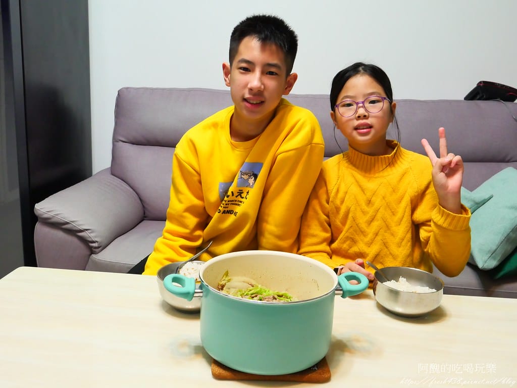 千層白菜牛肉鍋,日式壽喜鍋簡易版,零廚藝也保證成功的一鍋煮。 - 第19張圖 P1020395