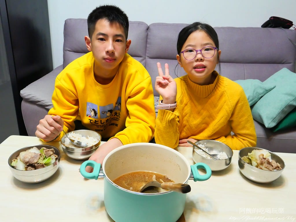 千層白菜牛肉鍋,日式壽喜鍋簡易版,零廚藝也保證成功的一鍋煮。 - 第20張圖 P1020396