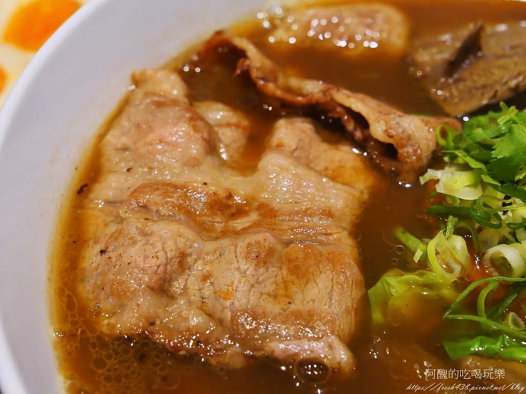 【台北美食】就是這間-功夫牛肉麵,松山牛肉麵推薦,料多實在、湯頭清爽,老饕都說讚! - 第41張圖 26-1