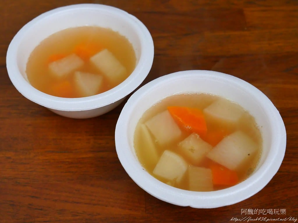 【新北美食】波霸櫻桃鴨燒臘便當-新莊店, 櫻桃鴨便當高貴不貴,超火紅的新莊燒臘店。 - 第10張圖 8-1