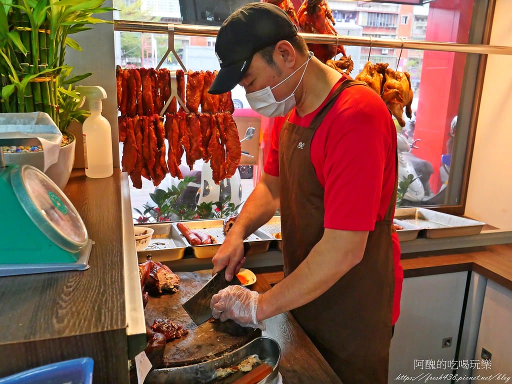 【新北美食】波霸櫻桃鴨燒臘便當-新莊店, 櫻桃鴨便當高貴不貴,超火紅的新莊燒臘店。 - 第15張圖 13
