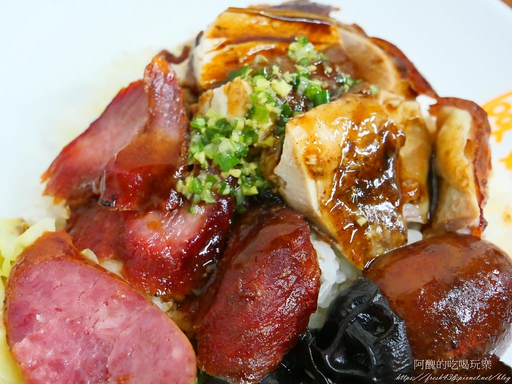 【新北美食】波霸櫻桃鴨燒臘便當-新莊店, 櫻桃鴨便當高貴不貴,超火紅的新莊燒臘店。 - 第29張圖 27