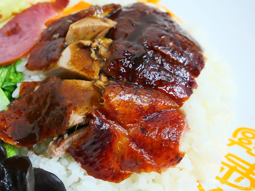 【新北美食】波霸櫻桃鴨燒臘便當-新莊店, 櫻桃鴨便當高貴不貴,超火紅的新莊燒臘店。 - 第24張圖 22