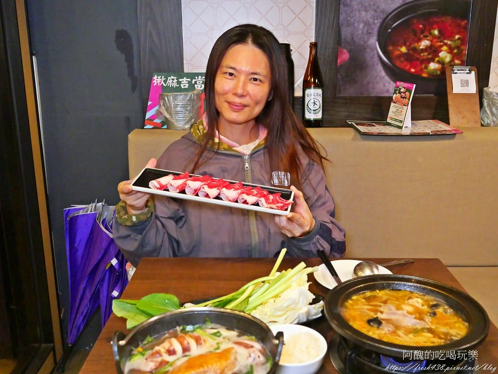 【台北美食】狂一鍋-新店三民店,自助吧無限吃到飽,超人氣排隊名店,最潮台式火鍋店,狂一鍋必回訪。 - 第42張圖 36
