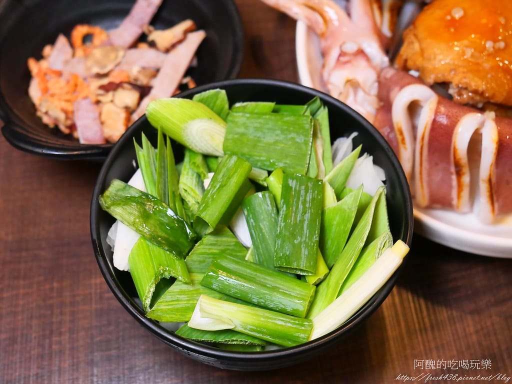 【台北美食】狂一鍋-新店三民店,自助吧無限吃到飽,超人氣排隊名店,最潮台式火鍋店,狂一鍋必回訪。 - 第29張圖 22