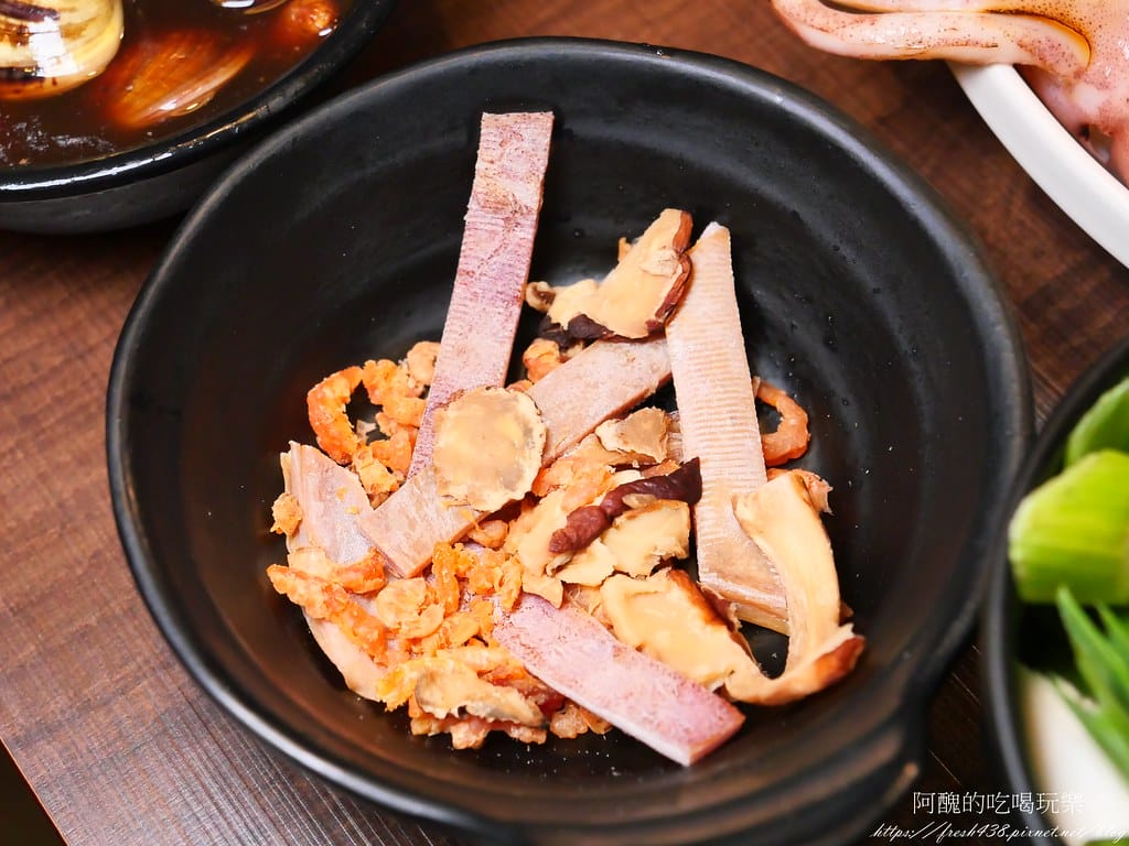 【台北美食】狂一鍋-新店三民店,自助吧無限吃到飽,超人氣排隊名店,最潮台式火鍋店,狂一鍋必回訪。 - 第31張圖 24