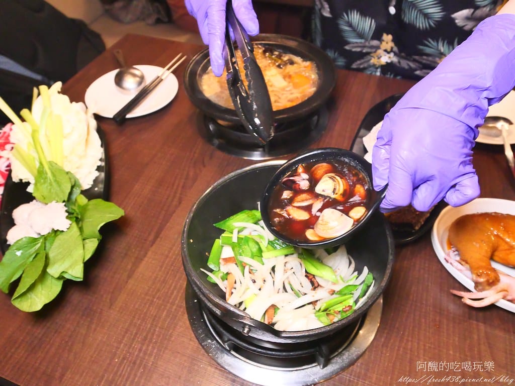 【台北美食】狂一鍋-新店三民店,自助吧無限吃到飽,超人氣排隊名店,最潮台式火鍋店,狂一鍋必回訪。 - 第32張圖 26
