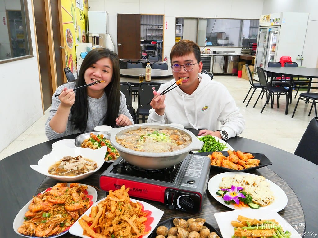 【新北美食】集鮮城水產餐廳,泰山熱炒店,附設卡拉OK,讓您吃飽又嗨爆! - 第59張圖 P1021547