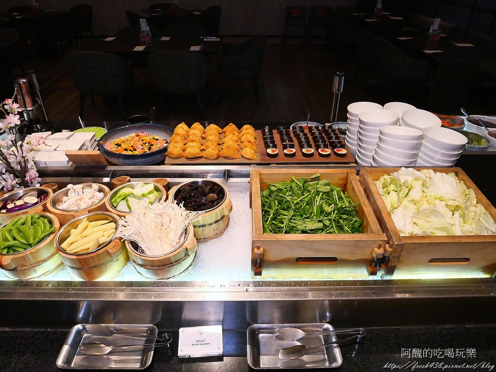 【宜蘭美食】礁溪寒沐酒店早餐,MU TABLE自助餐吃到飽,菜色多元,甜品超豐富。 - 第29張圖 13-7(素食區)