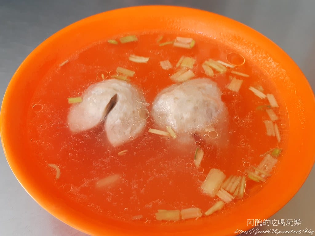 【樹林美食】無名麵店,銅板價超有良心,滷蛋居然一顆10元,炒 25