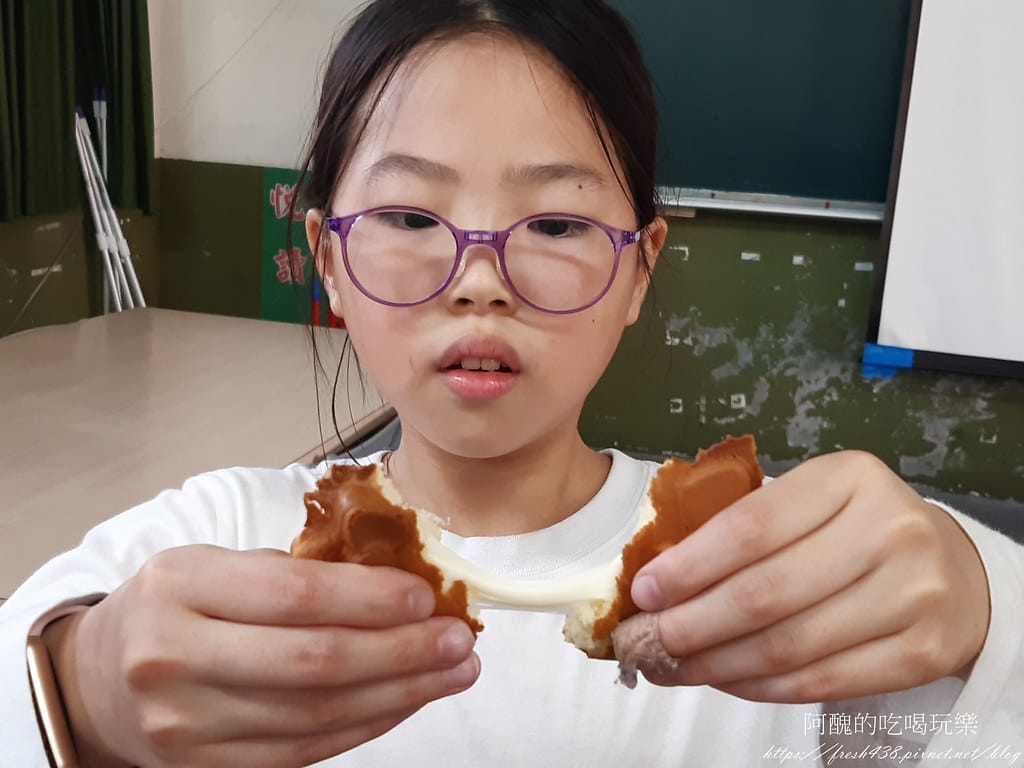 【樹林美食】Smile脆皮雞蛋糕,口味多元,外酥內軟,樹林後站超人氣點心。 - 第17張圖 14