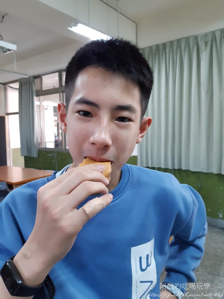 【樹林美食】Smile脆皮雞蛋糕,口味多元,外酥內軟,樹林後站超人氣點心。 - 第21張圖 19