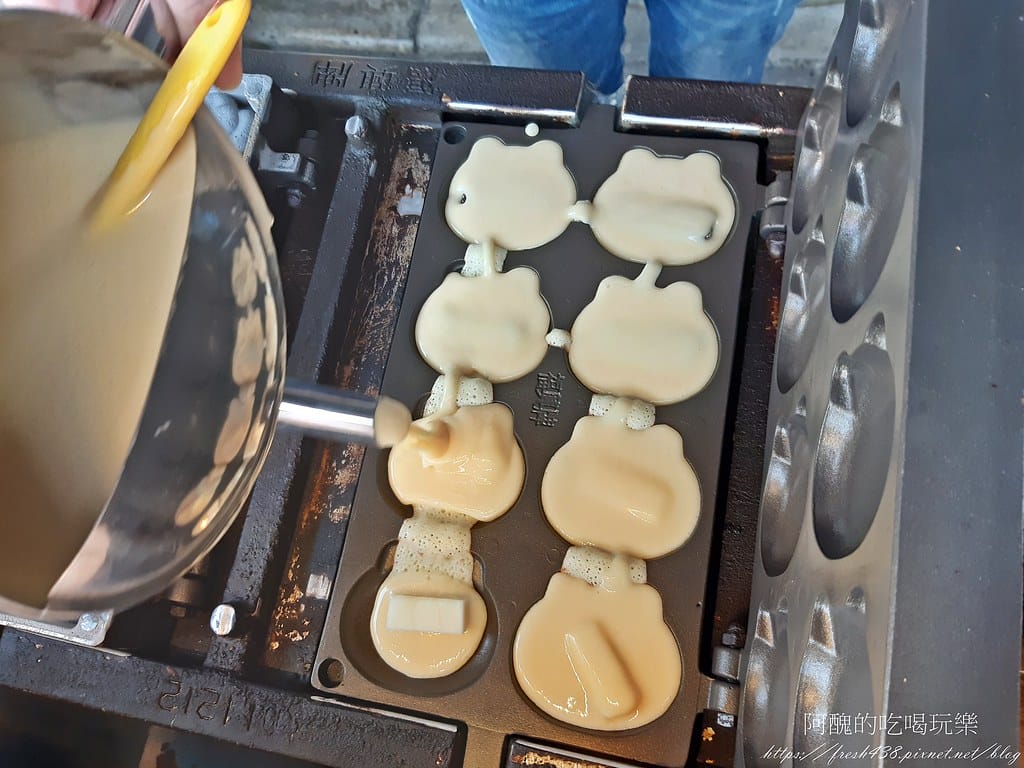 【樹林美食】Smile脆皮雞蛋糕,口味多元,外酥內軟,樹林後站超人氣點心。 - 第8張圖 4