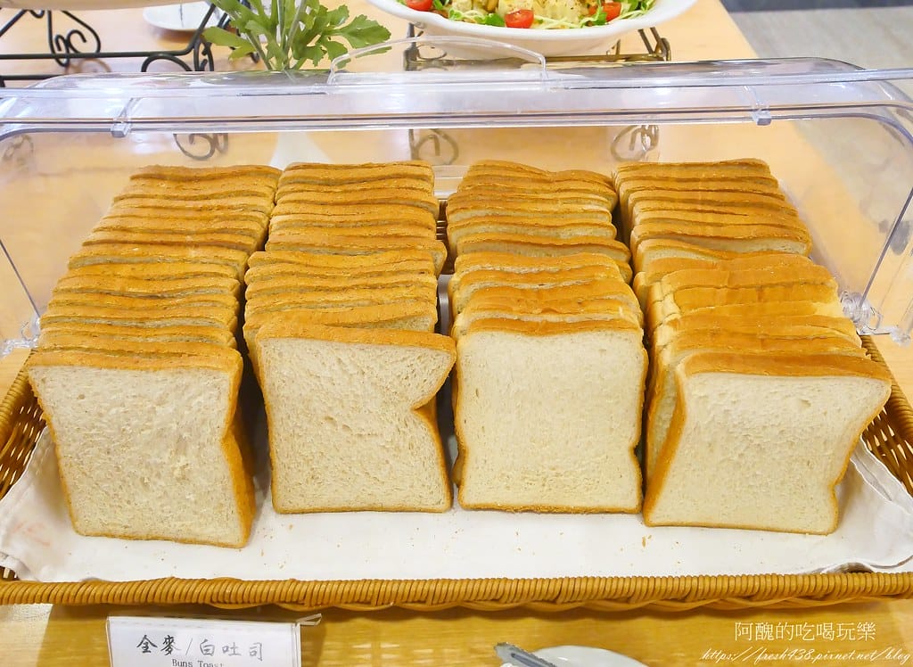 【桃園美食】渴望會館-渴望餐廳自助式早餐,用餐環境舒適,餐點中規中矩。 - 第26張圖 61