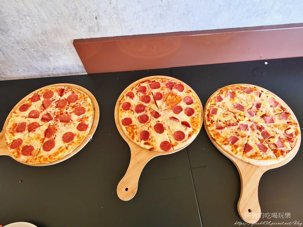 【桃園美食】愛樂披薩 ALLES PIZZA,寵物友善餐廳,附設親子遊樂設施,超適合包場同樂。 - 第20張圖 17