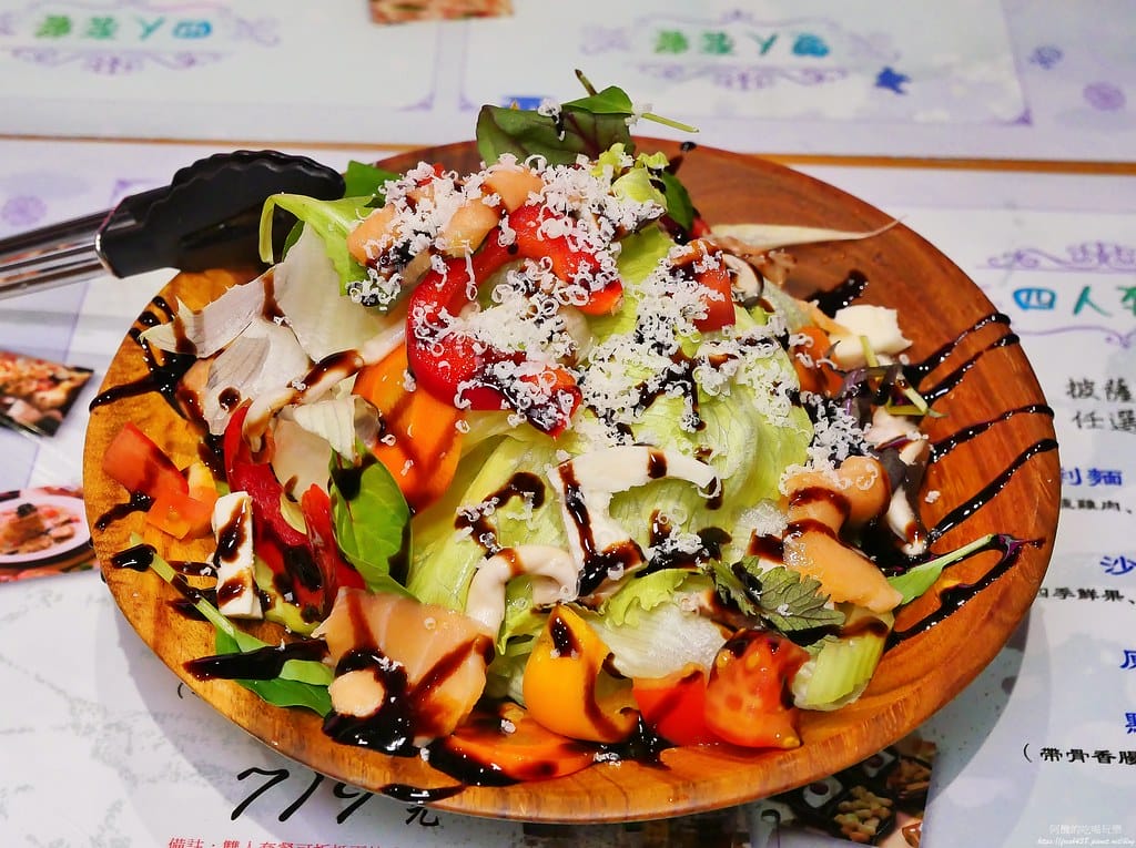 【蘆洲美食】拍拍手披薩咖啡,蘆洲最好吃的披薩店,義大利麵、燉飯、鬆餅都好吃! - 第56張圖 48