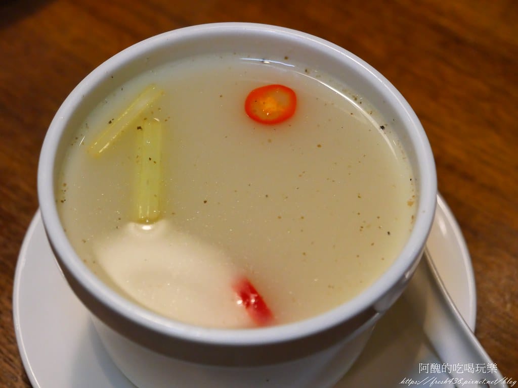 【板橋美食】彌敦道港式茶餐廳-板橋店,板橋聚餐的好去處,饕客必吃的港式茶餐廳。 - 第42張圖 44