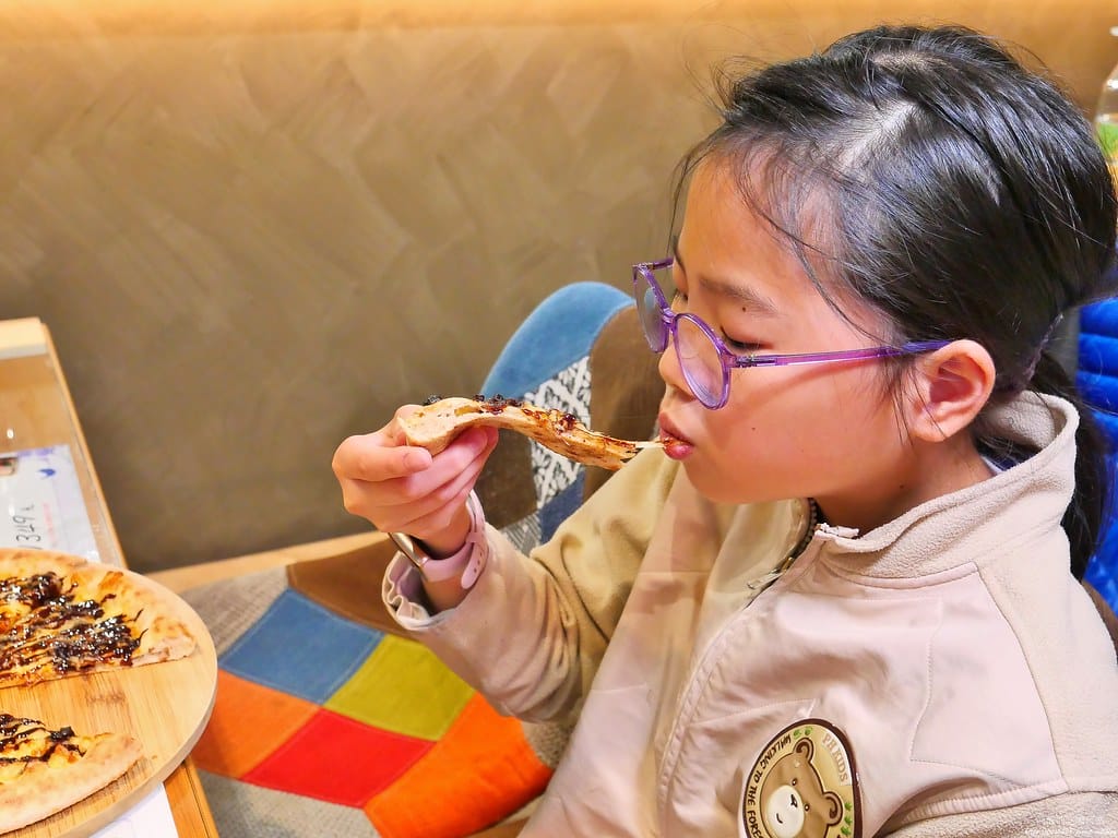 【蘆洲美食】拍拍手披薩咖啡,蘆洲最好吃的披薩店,義大利麵、燉飯、鬆餅都好吃! - 第54張圖 45-3