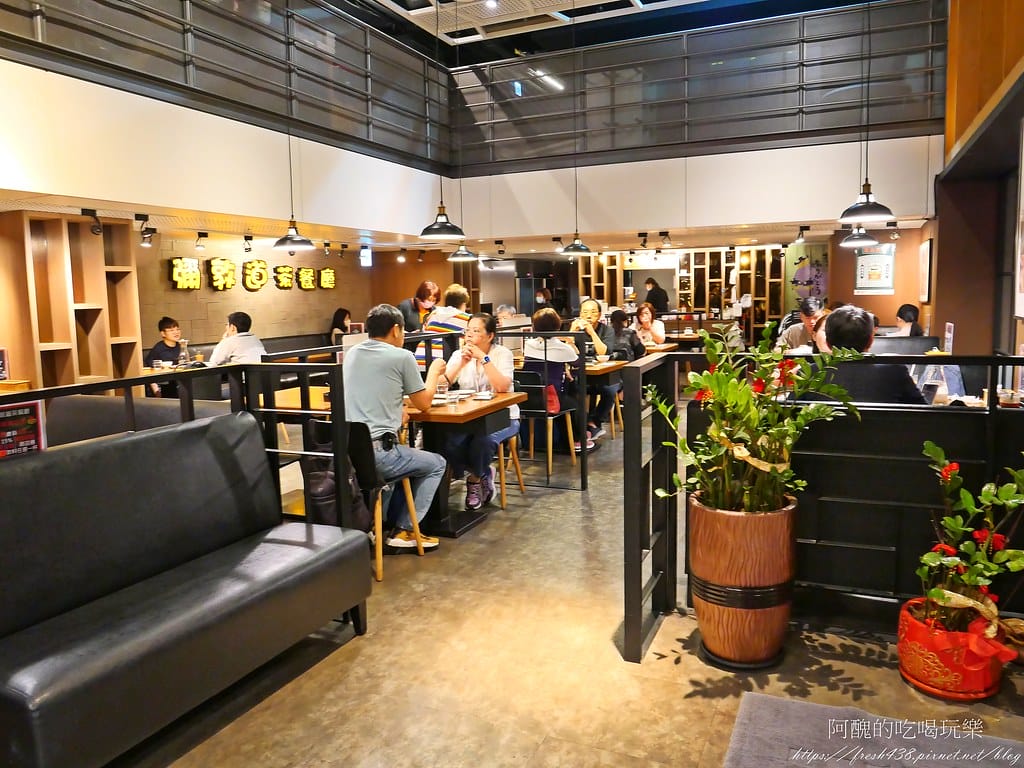 【板橋美食】彌敦道港式茶餐廳-板橋店,板橋聚餐的好去處,饕客必吃的港式茶餐廳。 - 第7張圖 6