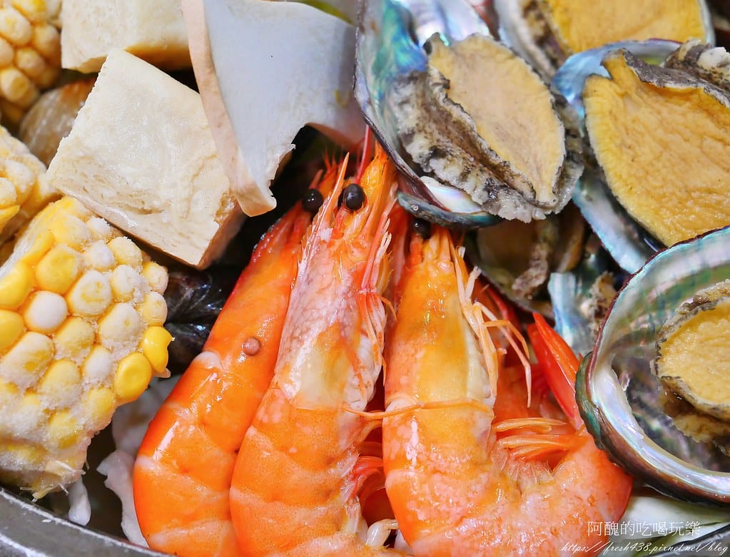 【桃園美食】三街海鮮屋,桃園平價快炒海鮮店,合菜超級澎湃,宴客的最佳選擇。 - 第44張圖 24