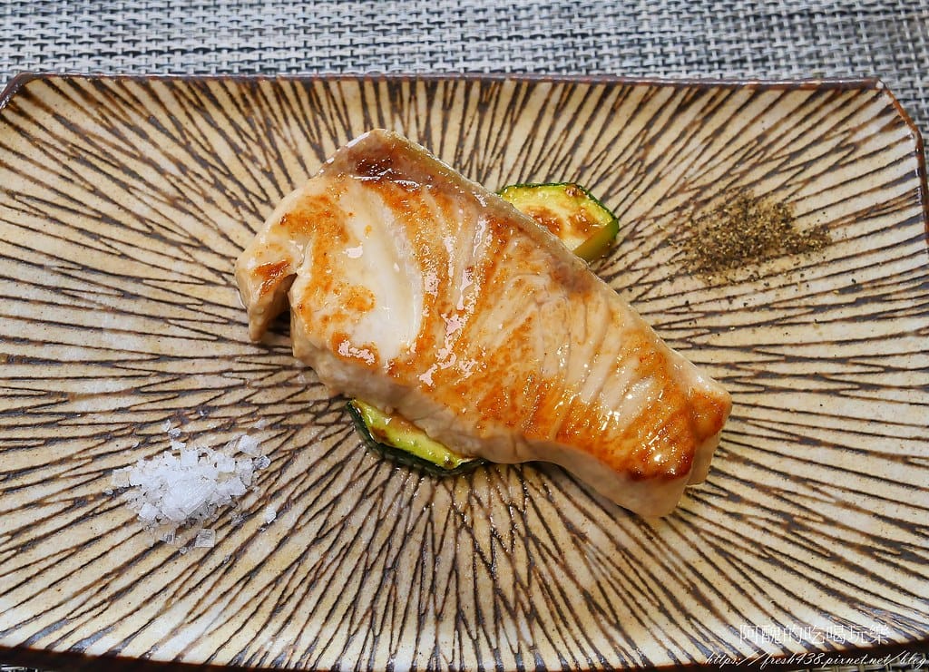 【新北美食】台北一位難求的爆紅鐵板燒,全台評價最高的高檔連鎖鐵板燒,明水然・樂-林口昕境店,食材超頂級。 - 第43張圖 38