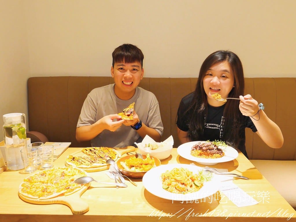 【板橋美食】享義,餐點美味、用餐空間溫馨的聚餐好所在。 - 第67張圖 60