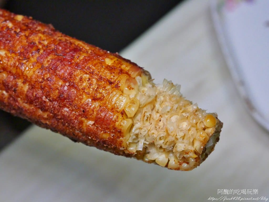 【樹林美食】鑫家鄉黑石頭烤玉米,軟糯鹹香,特調中藥醬汁,老少咸宜!(停業) - 第30張圖 28