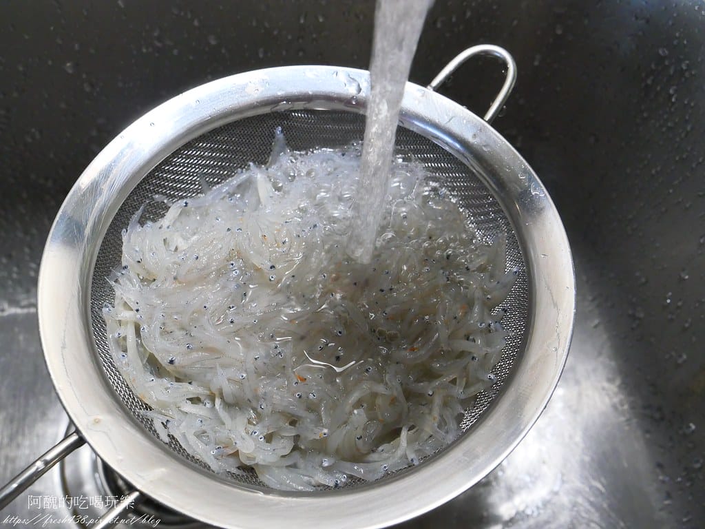 吻仔魚炒蛋,5分鐘上桌,老少咸宜的料理。 - 第7張圖 P1025717