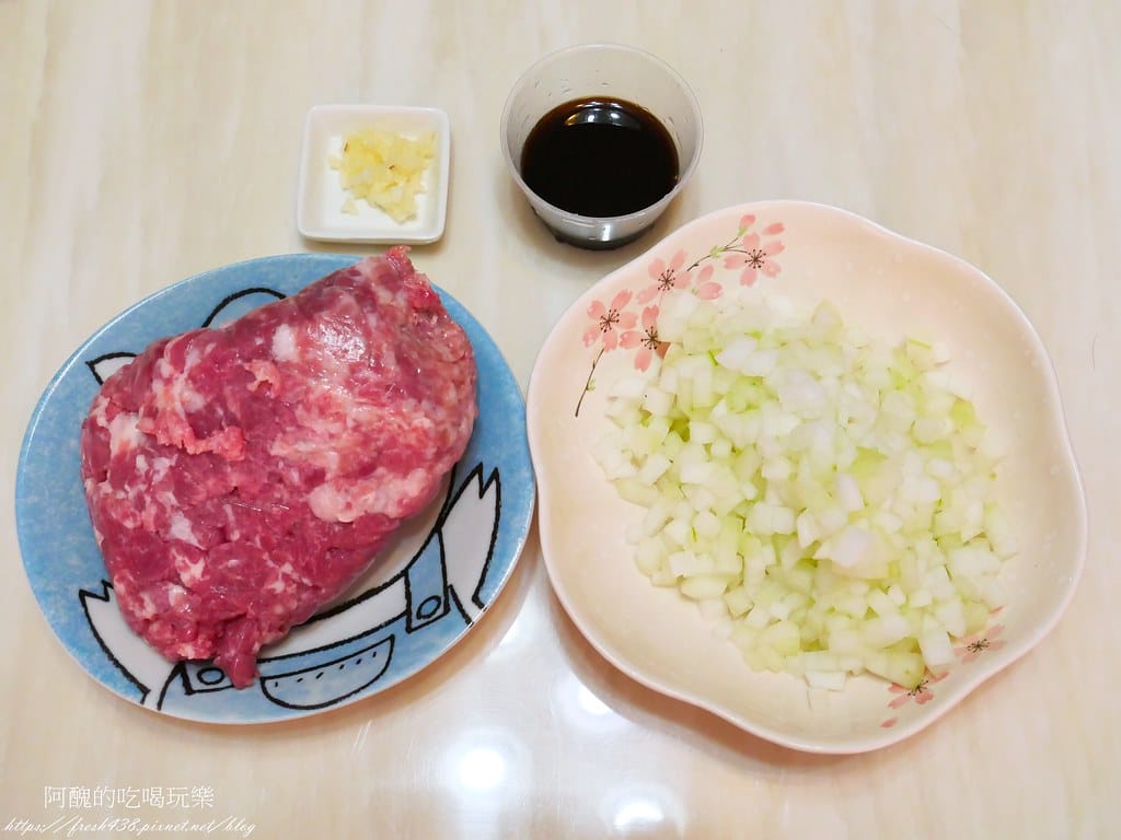 冬瓜肉燥,自己煮好簡單,省錢又美味,一滴油、一滴水也不必加。 - 第2張圖 P1026022
