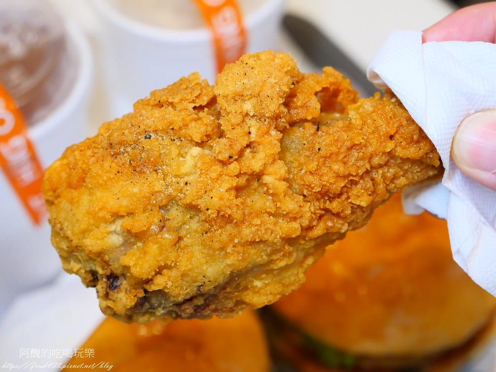 【新北美食】Hang Out Burger 很好漢堡,樹林、板橋交界,漢堡界的翹楚, - 第32張圖 31