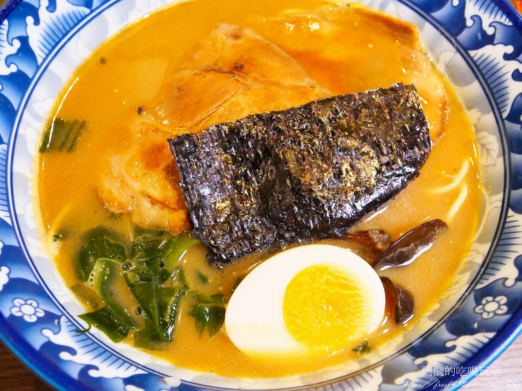 【新埔捷運站美食】東京板前豚骨拉麵-板橋店,每日現熬蔬菜大骨湯,加湯加麵不用錢! - 第34張圖 18