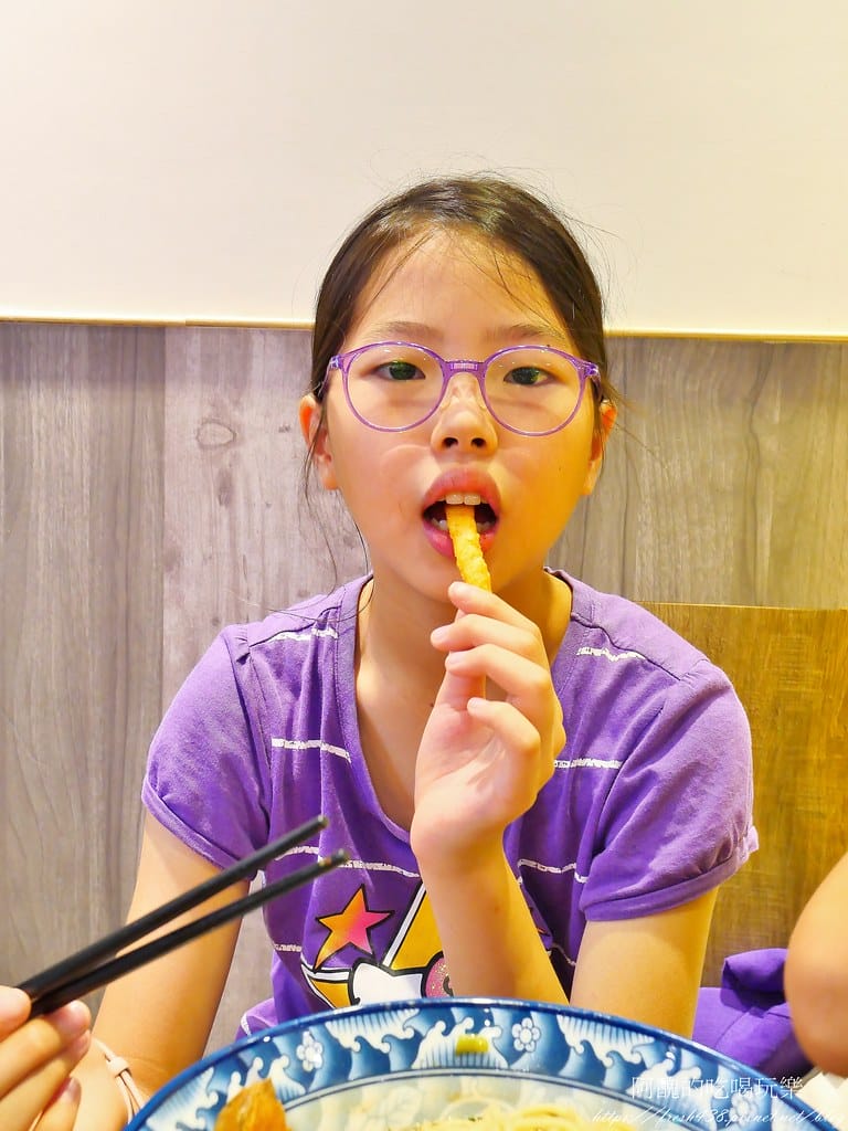 【新埔捷運站美食】東京板前豚骨拉麵-板橋店,每日現熬蔬菜大骨湯,加湯加麵不用錢! - 第40張圖 25-2