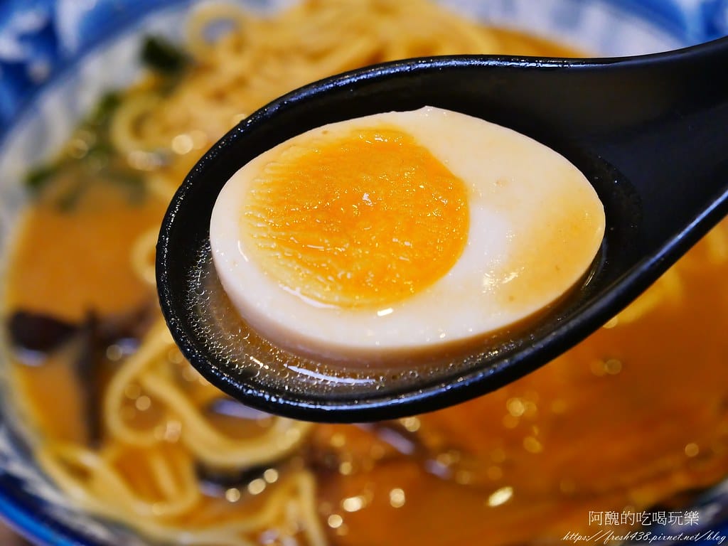 【新埔捷運站美食】東京板前豚骨拉麵-板橋店,每日現熬蔬菜大骨湯,加湯加麵不用錢! - 第29張圖 14-2