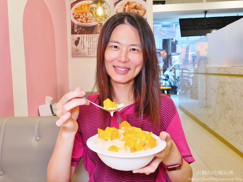 【台北美食】何家甜品鋪-公館汀州,剉冰、雪花冰超級消暑,吃甜品找何家就對了。 - 第41張圖 36