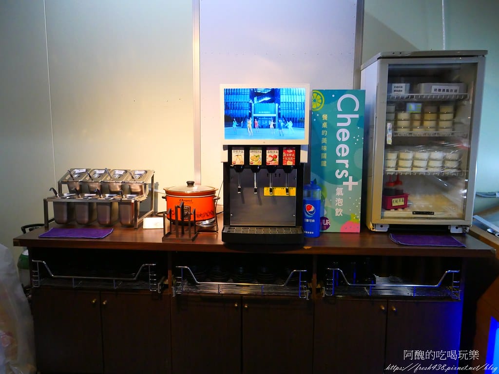 【板橋美食】我!就厲害燒烤-板橋館前珍饌店,府中燒烤吃到飽,吃完身上完全沒有燒烤味耶!!!! - 第23張圖 P1026805
