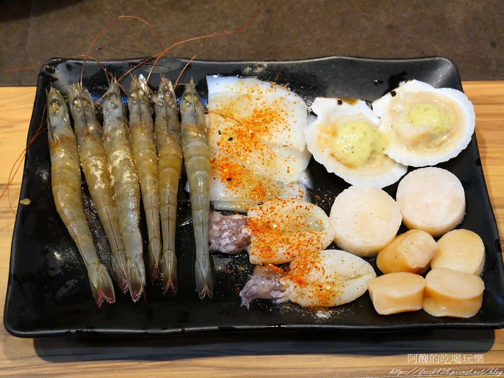 【板橋美食】我!就厲害燒烤-板橋館前珍饌店,府中燒烤吃到飽,吃完身上完全沒有燒烤味耶!!!! - 第58張圖 P1026872