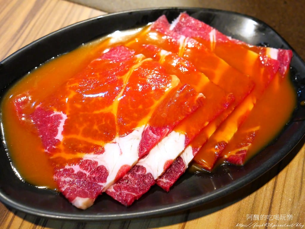 【板橋美食】我!就厲害燒烤-板橋館前珍饌店,府中燒烤吃到飽,吃完身上完全沒有燒烤味耶!!!! - 第46張圖 P1026838