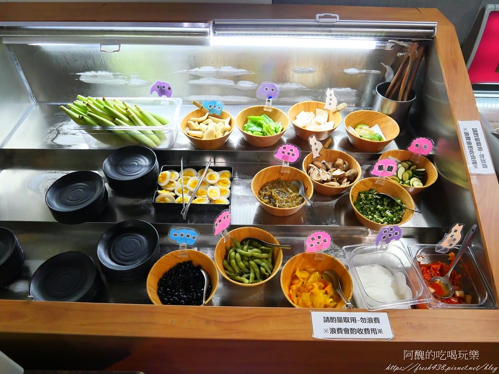 【板橋美食】我!就厲害燒烤-板橋館前珍饌店,府中燒烤吃到飽,吃完身上完全沒有燒烤味耶!!!! - 第28張圖 P1026813