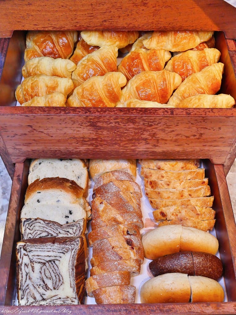 【新竹美食】和選旅自助早餐吃到飽,飯店中的手工現烤麵包是最大特色。 - 第16張圖 8-1