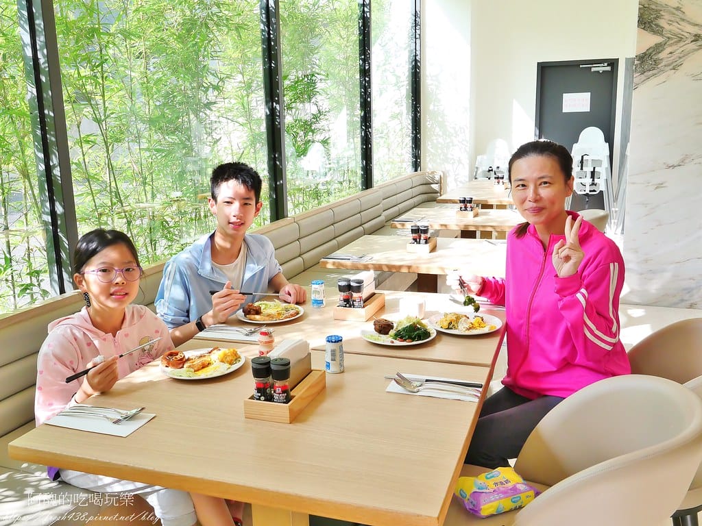 【宜蘭美食】葛瑪蘭之星飯店-自助式早餐,從6:30吃到11:00,當作早午餐超划算。 - 第74張圖 58