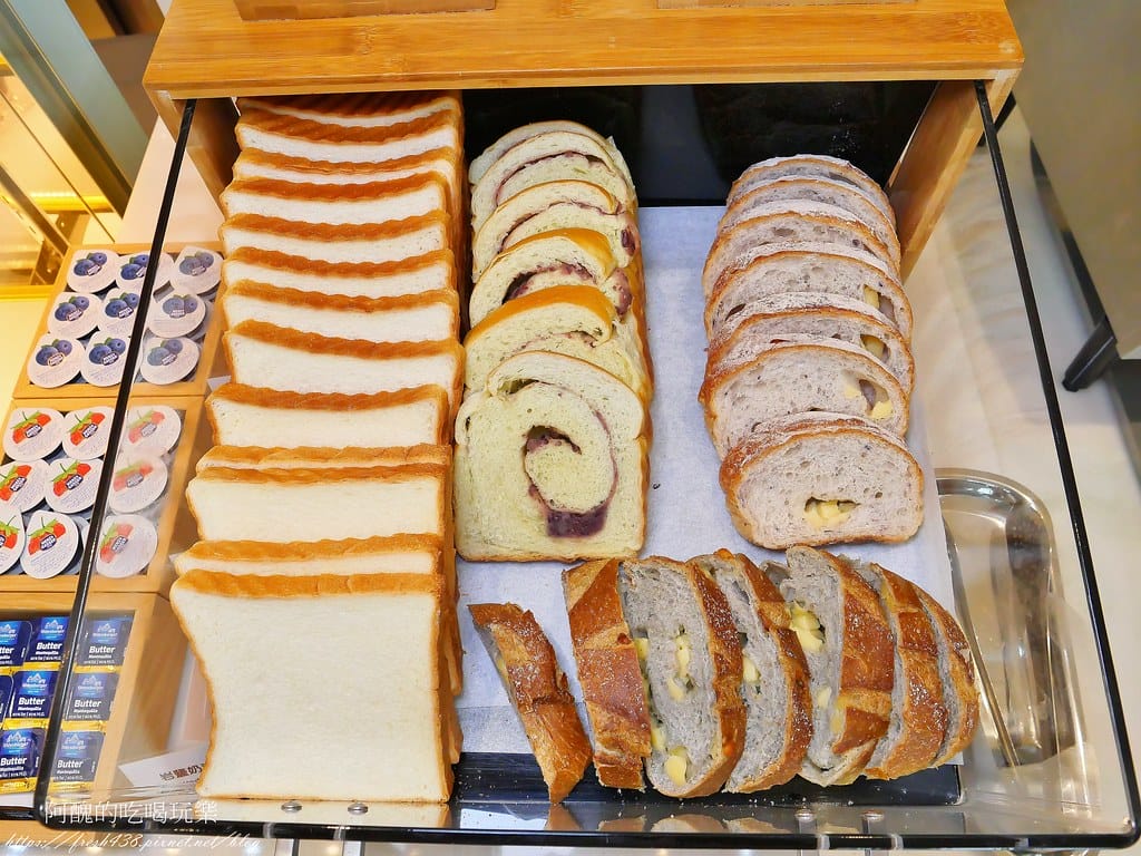 【宜蘭美食】葛瑪蘭之星飯店-自助式早餐,從6:30吃到11:00,當作早午餐超划算。 - 第71張圖 51