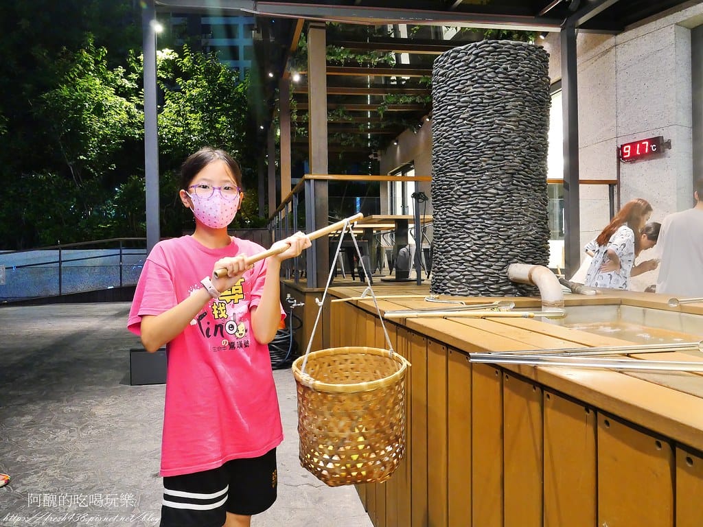 【宜蘭住宿】葛瑪蘭之星飯店,礁溪最新溫泉飯店,露天泡湯區、麵包坊、自助晚餐超有看頭! - 第146張圖 99