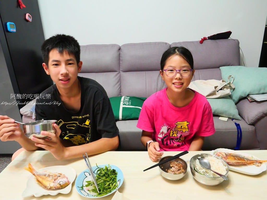 【電鍋食譜】秋葵蒸肉,零廚藝料理,廚房新手也能快速餵飽全家人。 - 第20張圖 P1027313